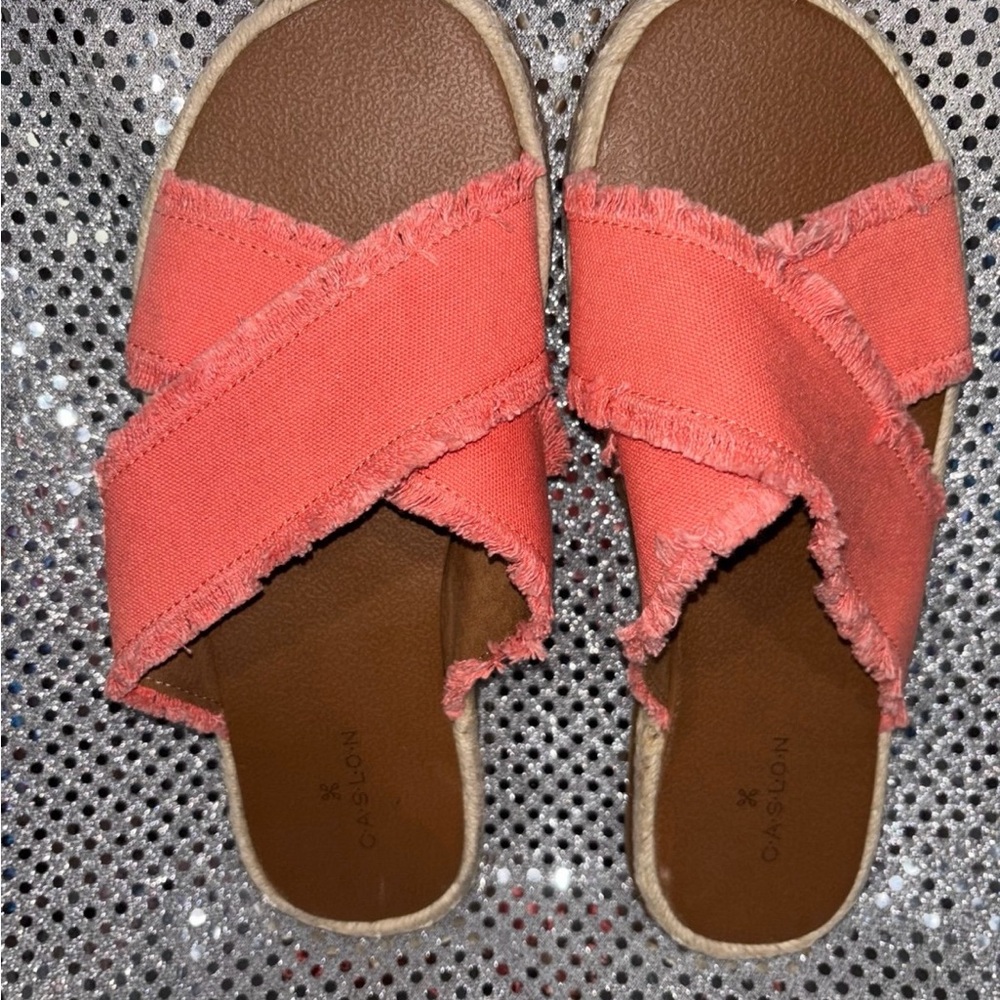 Caslon Coral Pink Frayed Crossband Slide Sandals